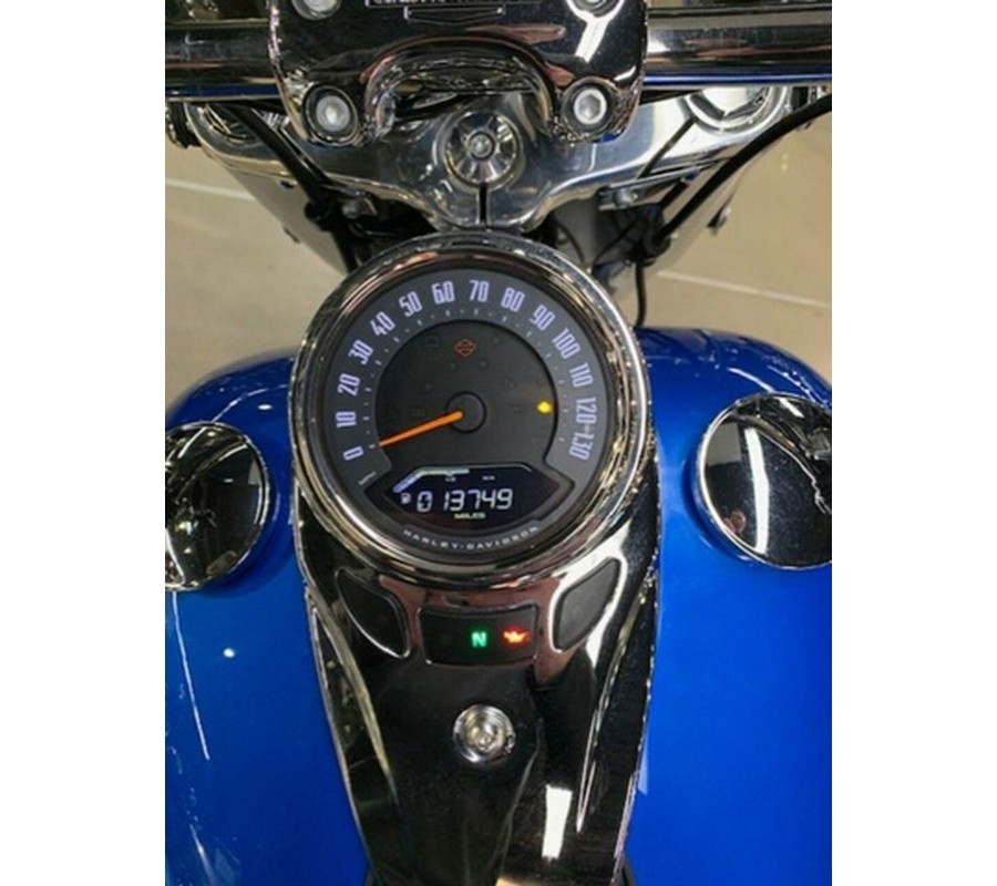 2018 Harley-Davidson Softail FLDE - Deluxe