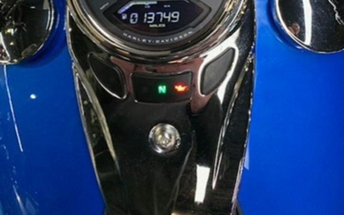 2018 Harley-Davidson Softail FLDE - Deluxe