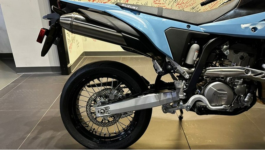 2025 Suzuki DR-Z 4SM