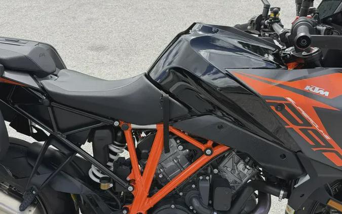 2020 KTM 1290 SUPER DUKE GT