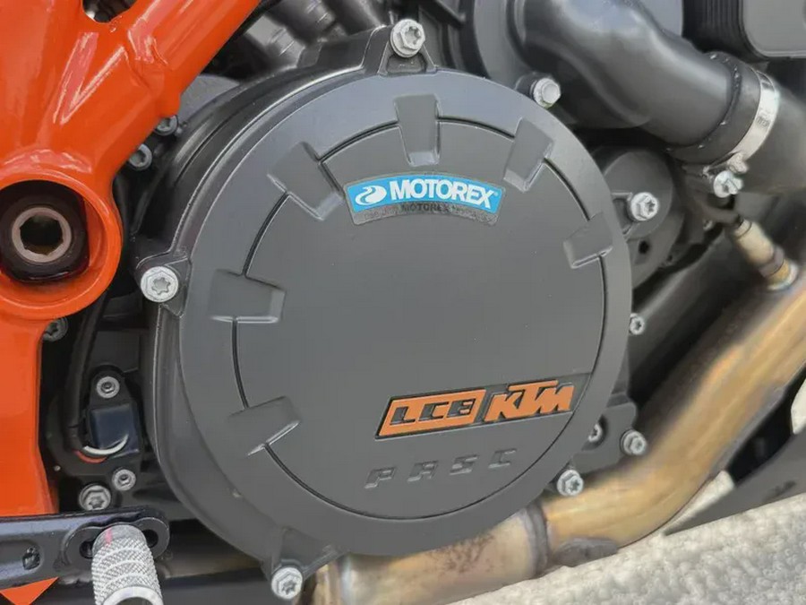 2020 KTM 1290 SUPER DUKE GT