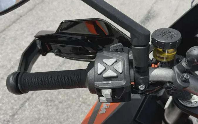2020 KTM 1290 SUPER DUKE GT