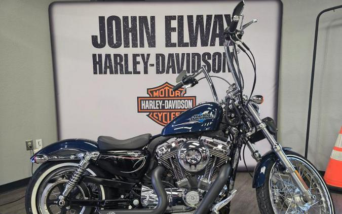 2012 Harley-Davidson XL1200V SPORTSTER SEVENTY-TWO