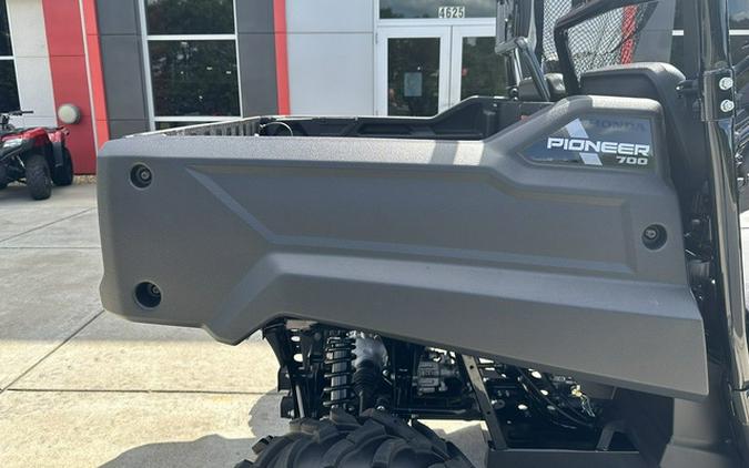 2025 Honda Pioneer 700 Deluxe