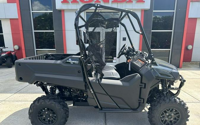 2025 Honda Pioneer 700 Deluxe