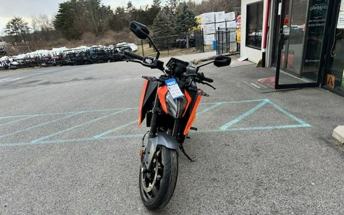 2024 KTM Duke 250