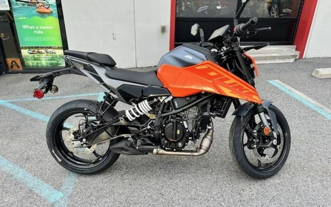 2024 KTM Duke 250