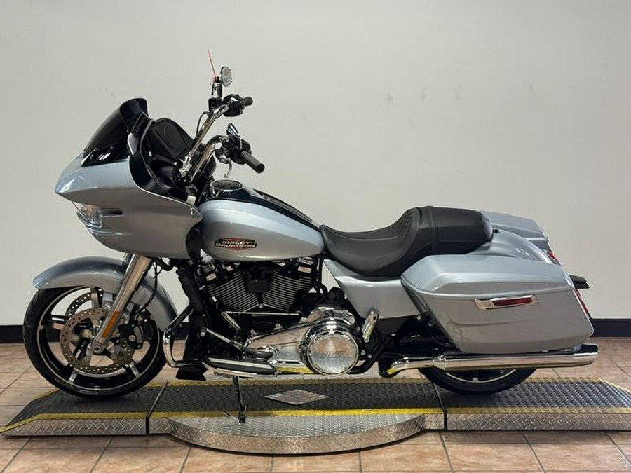 2025 Harley-Davidson® FLTRX - Road Glide®