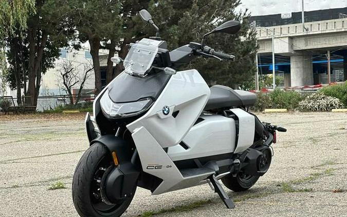 2023 BMW CE 04