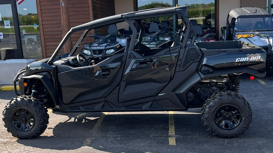 2023 Can-Am® Commander MAX XT