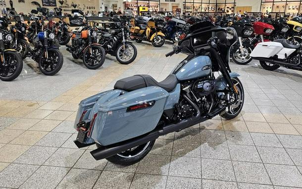 2024 Harley-Davidson FLHX - Street Glide