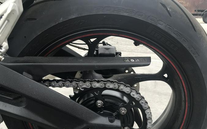 2019 Triumph STREET TRIPLE 765 R