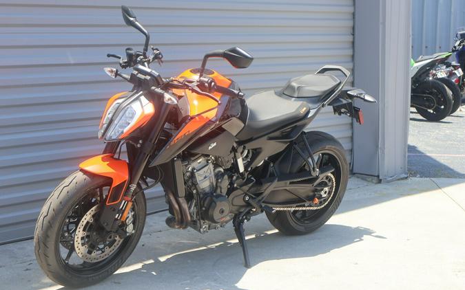 2021 KTM DUKE 890