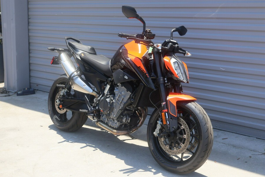 2021 KTM DUKE 890