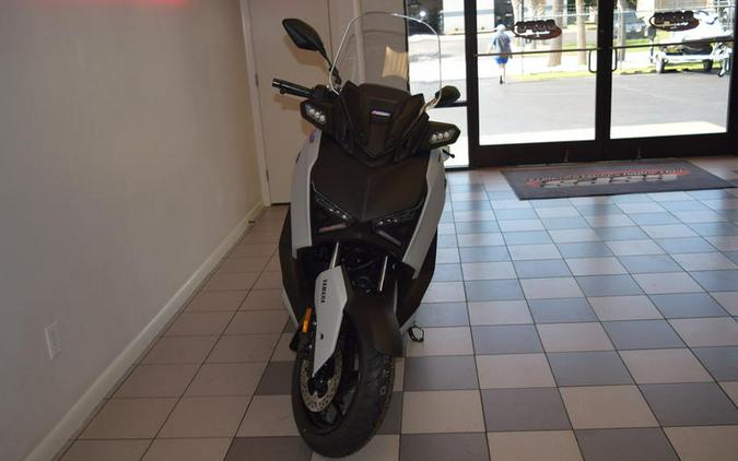 2024 Yamaha XMAX