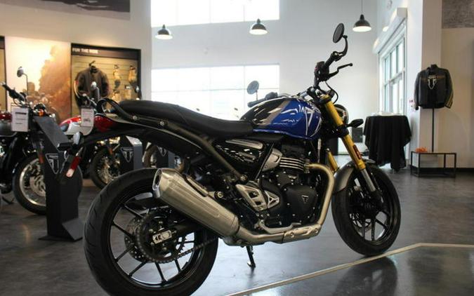 2024 Triumph Speed 400 Caspian Blue / Storm Grey