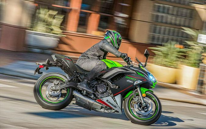 2022 Kawasaki Ninja 650 ABS KRT Edition