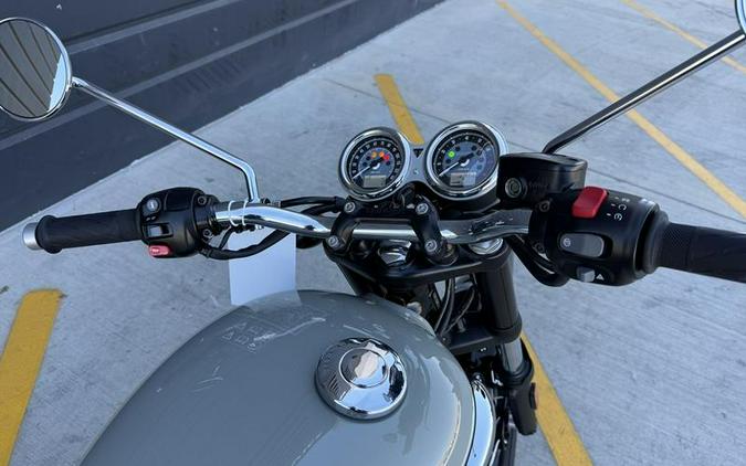 2026 Triumph Bonneville T100 Stone grey