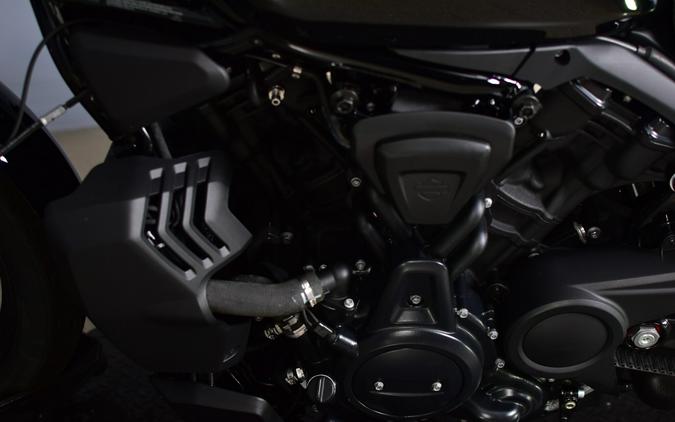 2025 Harley-Davidson Nightster RH975