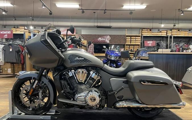 2023 Indian Motorcycle® Challenger® Titanium Smoke