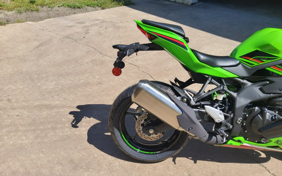 2024 Kawasaki Ninja® ZX™-4RR KRT Edition ABS