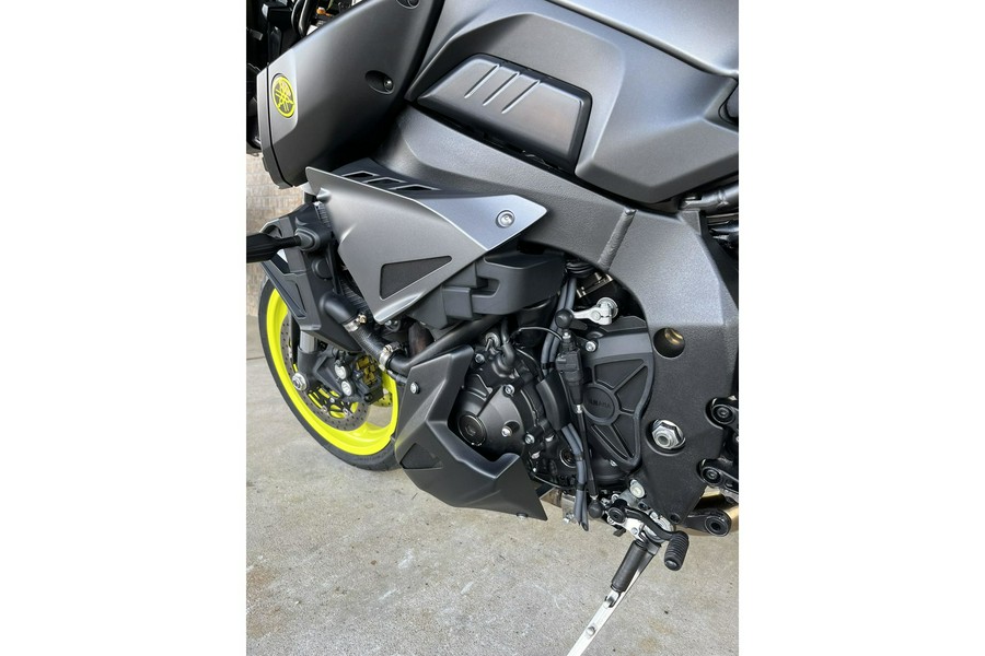 2018 Yamaha MT-10