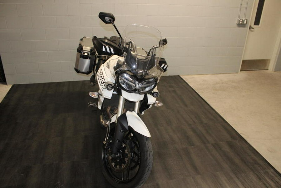 2019 Triumph Tiger 800 XRT Crystal White