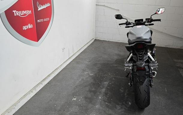 2025 Honda CB650R E-Clutch