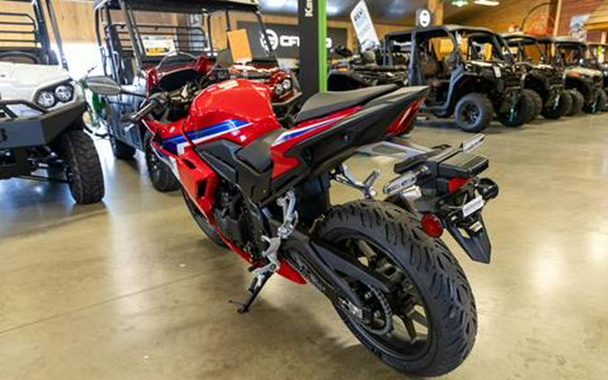 2025 Honda CBR500R