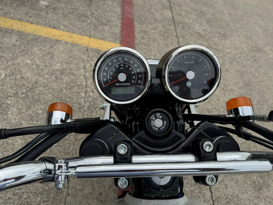 2024 Royal Enfield Twins INT650 Black Pearl