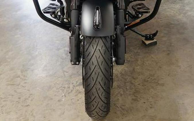 2025 Indian Motorcycle® Chieftain® PowerPlus Dark Horse® 112 w/PowerBand Black Smoke