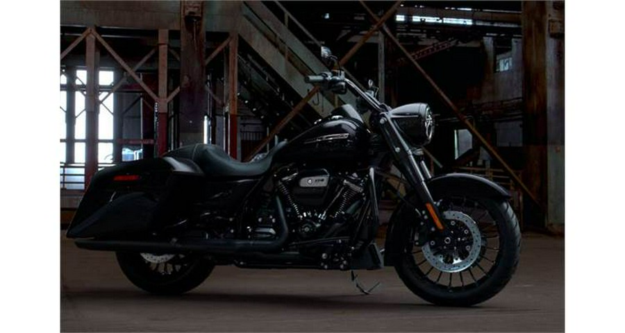 2019 Harley-Davidson® Road King® Special (**available after Aug 12th**)