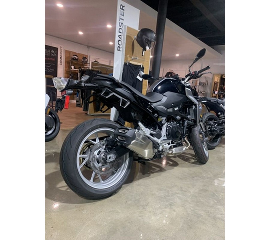 2023 BMW F 900 R Black Storm Metallic 900 R