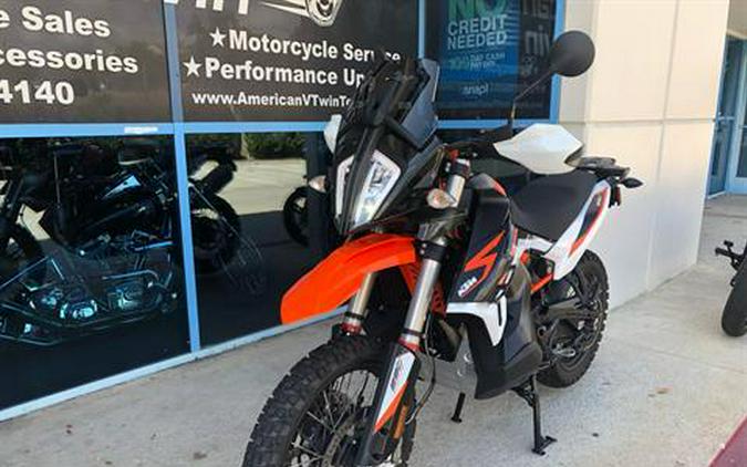 2022 KTM 890 Adventure R