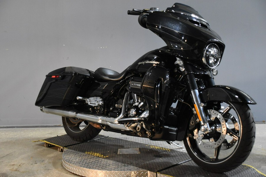 2017 Harley-Davidson CVO Street Glide