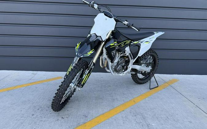 2026 Triumph TF 250-X Jet Black/Pure White
