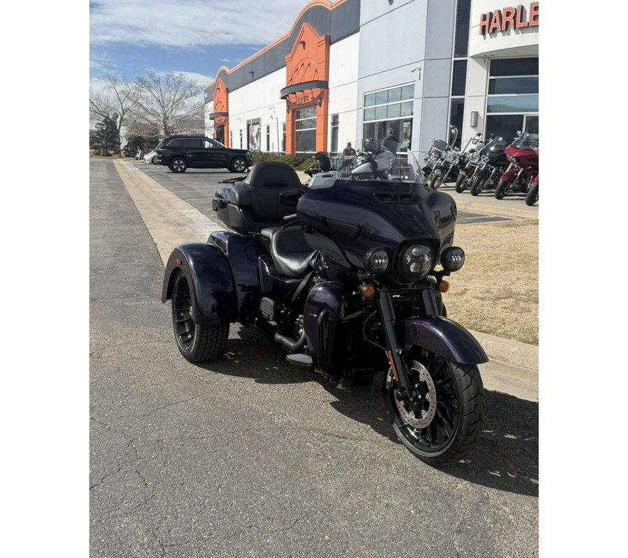 2025 Harley-Davidson® FLHTCUTG - Tri Glide® Ultra