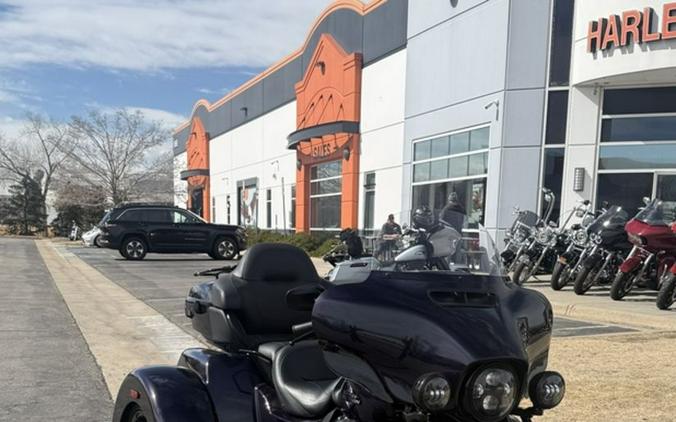 2025 Harley-Davidson® FLHTCUTG - Tri Glide® Ultra