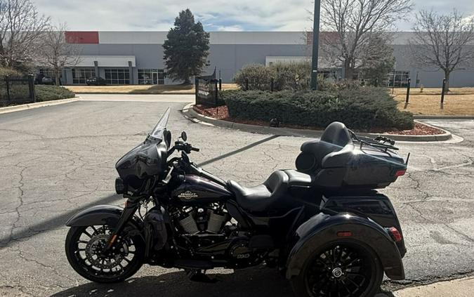 2025 Harley-Davidson® FLHTCUTG - Tri Glide® Ultra