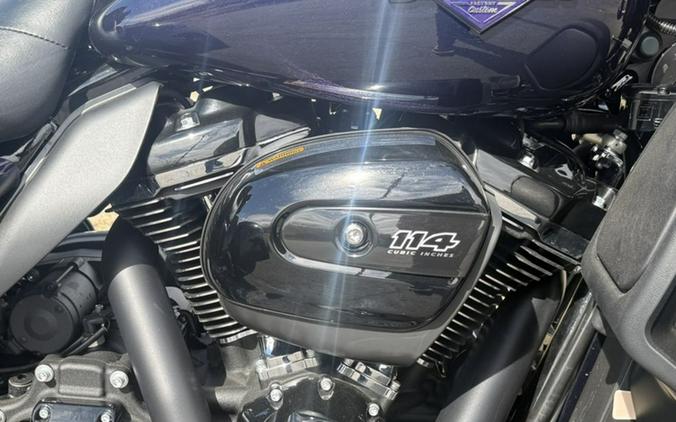 2025 Harley-Davidson® FLHTCUTG - Tri Glide® Ultra