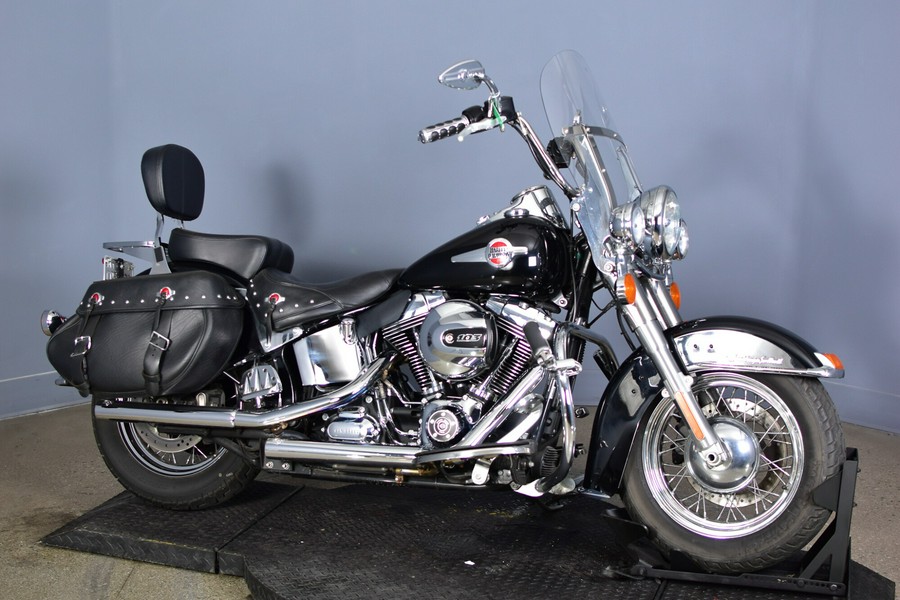 2017 Harley-Davidson Heritage Softail Classic FLSTC