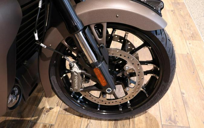 2025 Indian Motorcycle® Roadmaster® PowerPlus Dark Horse® w/PowerBand Nara Bronze Smoke