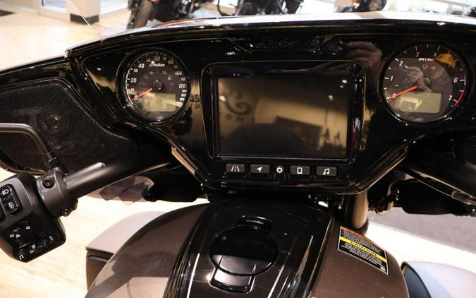 2025 Indian Motorcycle® Roadmaster® PowerPlus Dark Horse® w/PowerBand Nara Bronze Smoke