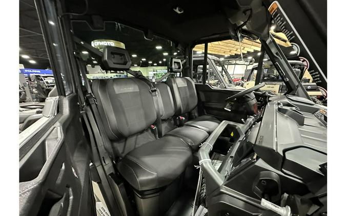 2026 Can-Am DEFENDER LIMITED CAB HD11