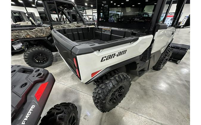 2026 Can-Am DEFENDER LIMITED CAB HD11