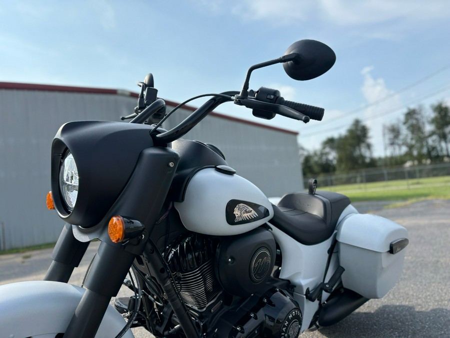 2026 Indian Motorcycle Springfield® Dark Horse®
