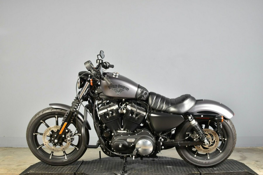 2016 Harley-Davidson Iron 883