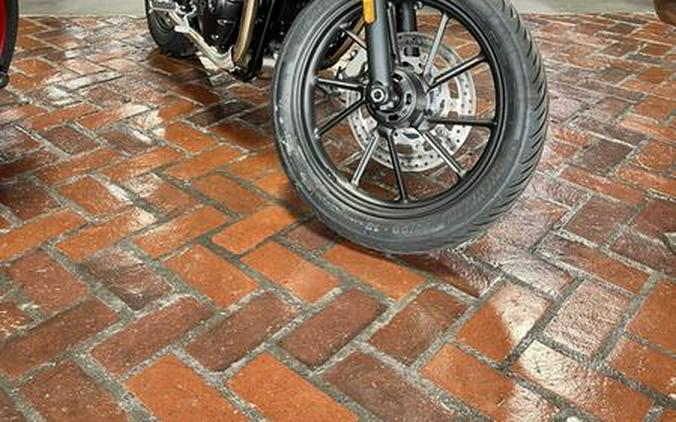 2024 Triumph Speed Twin 900 Competition Green/Phantom Black