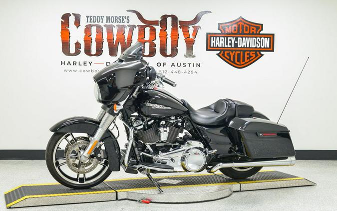 2017 Harley-Davidson® FLHXS - Street Glide® Special