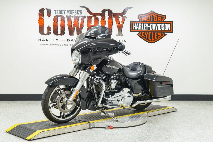 2017 Harley-Davidson® FLHXS - Street Glide® Special